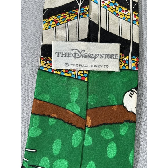 Disney Store Mickey Mouse Tie Mickey, Donald and Goofy playing baseball - Picture 4 of 8